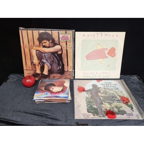 174 - An absolutely fabulous collection of seventeen vinyl records, including classic albums by Dexys Midn... 