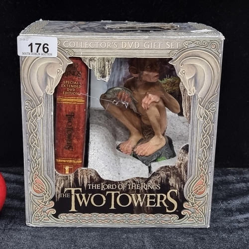 176 - A fantastic The Lord of the Rings Two Towers Collector's DVD Gift Set, with a figurine of Golum and ... 