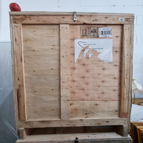 A  very large wooden storage crates with hinge lid. Ideal for transportation of goods. H95cm x W91cm x D65cm X1