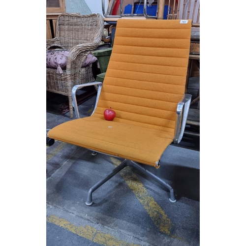 761 - Star Lot : A fabulous mid century swivel desk chair by Charles and Ray Eames for Herman Miller EA 11... 