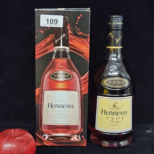 109 - A sealed bottle of 70cl Hennessy V.S.O.P Privilège Cognac. (Very Superior Old Pale - aged at least f... 