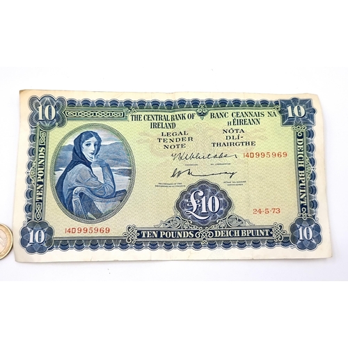 770 - A good looking Lady Lavery 1973 10 pound lady Lavery note.