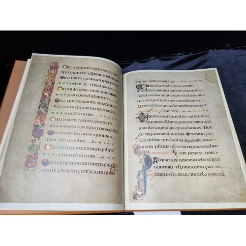 321 - Star Lot: A Thames and Hudson 1974 edition of the book of Kells, With a study of the manuscript By F... 