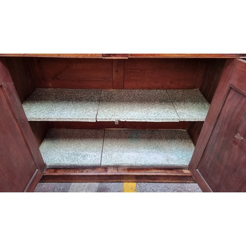 418 - A stunning Victorian flame mahogany sideboard  with cabinet to base with single shelf inside, and tw... 