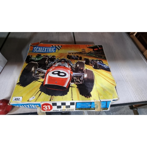 492 - A great example of a complete 1970's Sports 31 Scalextric set. In original box. Complete with cars, ... 