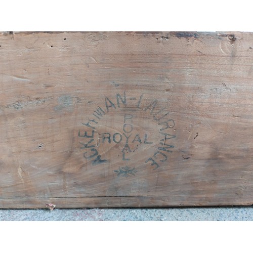 481 - A vintage, wooden, commercial transport case for ''Ackerman-Laurance Dry Royal''. With a vendor's id... 