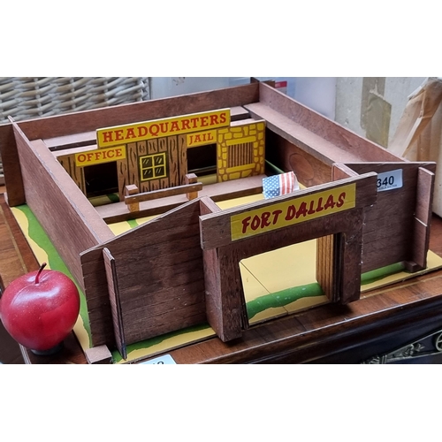 340 - A 1971 Fort Dallas model. Painted and featuring an office and jail headquarters. In good condition.