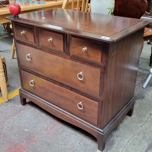 690 - A 1960s Stag Minstrel bedroom chest of drawers, with five drawers and drop handles. In VGC. Matches ... 