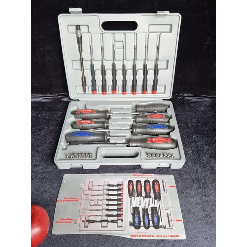 789 - An as new 29 Piece Screwdriver set in original box.