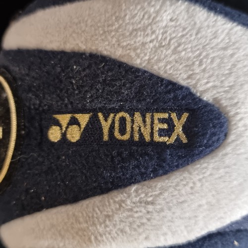 217 - A Yonex V-Mass 350 titanium 1 driver golf club. Complete with headcover. IN good order.