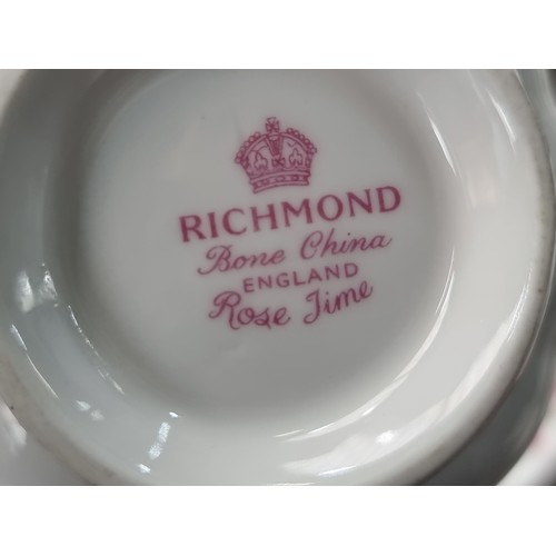 708 - A beautiful collection of 87 Richmond Bone China porcelain pieces in the 