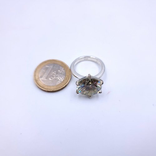 701 - A beautiful large moissnite solitaire  sterling silver ring. Ring size: O. Weight: 6.1 grams.  New f... 