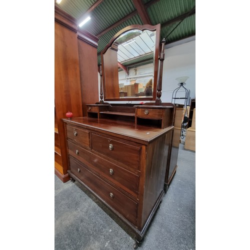 621 - Star lot : A very elegant vintage vanity chest, surmounted with a delicately curved tilt-top bevelle... 