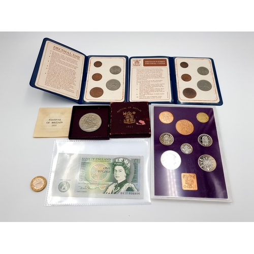 1 - A collection of United Kingdom coinage, consisting of a proof set marked Elizabeth Regina, circa 197... 