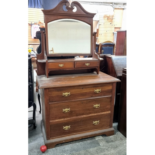 571 - A gorgeous Edwardian dressing table with swing bevelled mirror, three drawers to base, and two neat ... 