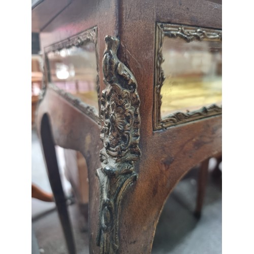 467 - Star Lot : A gorgeous 19th century vitrine table with curved legs, ormolu mounts, and elegant hand p... 