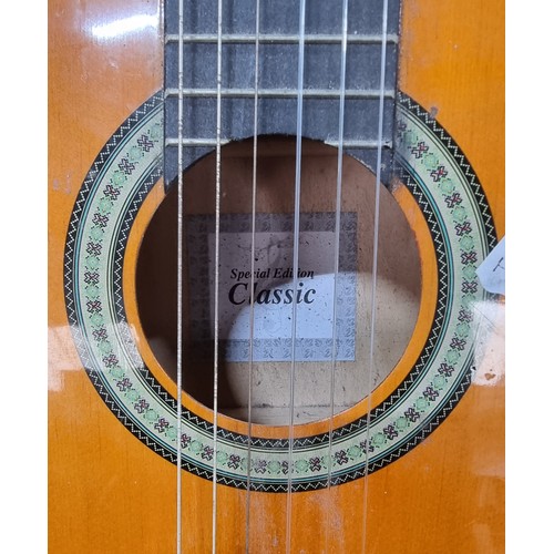 678 - A Special Edition Classic acoustic guitar in great condition.