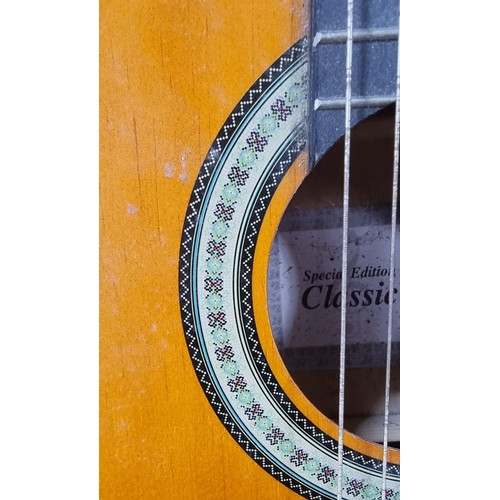 678 - A Special Edition Classic acoustic guitar in great condition.