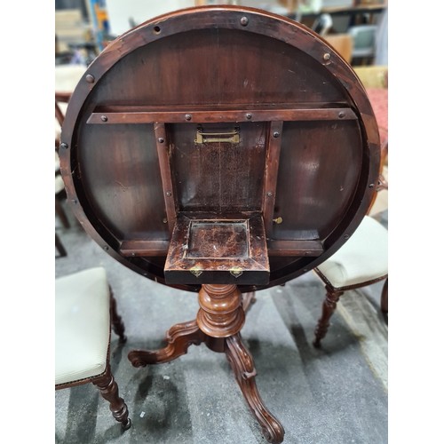 635 - Star lot : A beautiful Victorian dining set with a round table with carved tripod pillar base held o... 