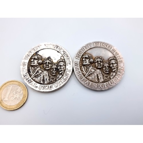 58 - A rare coin set of silver Mount Rushmore national memorial 