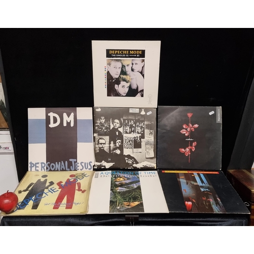 129 - A super collection of seven vinyl LP albums by the amazing electronic rock band Depeche Mode. Includ... 