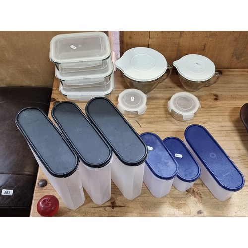 554 - A large selection of twenty-two food storage containers. Including some excellent, heavy duty exampl... 