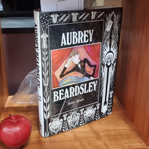 586 - A hardback book entitled ''Aubrey Beardsley'' by Brian Reade. Published by The Antique Collector's C... 