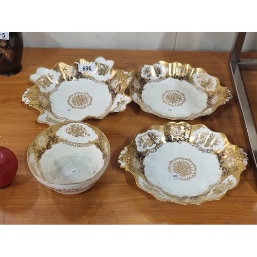 686 - Four pieces of Hammersley porcelain including three dishes and a bowl