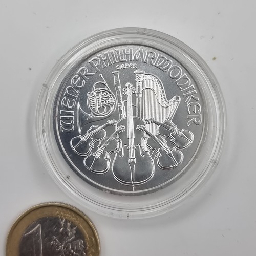 550 - An Austrian republic 1,50 Euro one ounce fine silver .999 coin, dated 2020. Set in protective case a... 