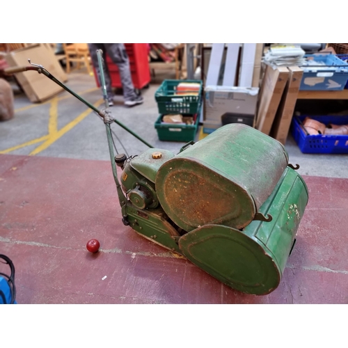 353 - A fantastic vintage large format Ransomes 