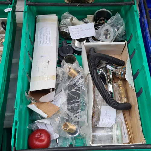 480 - A case full of bathroom plumbing items, including a Roma chrome/gold bath filler (RRP: €100), Roma s... 