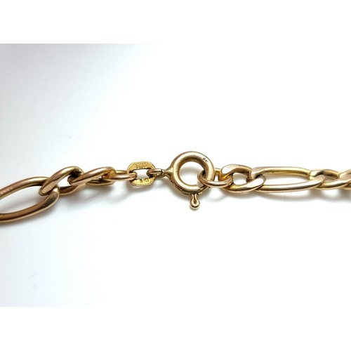 441 - Star lot : A fine example of a 9 carat Gold alternate link necklace. Length of piece: 50cm. Weight: ... 