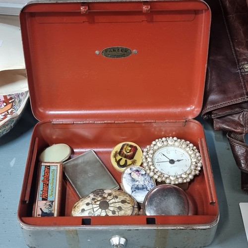 133 - A vintage heavy duty cash box by Panzer with key comprising of eight vintage items including makeup ... 