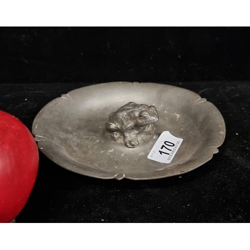 170 - A vintage, solid pewter ring dish in the form of a lily pad with a charming frog to centre. Stamped ... 