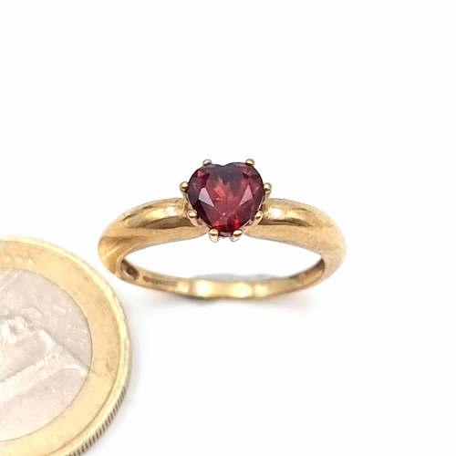 5 - An attractive antique 9 carat Gold claw set Garnet love ring, in the form of a heart. Ring size: M. ... 
