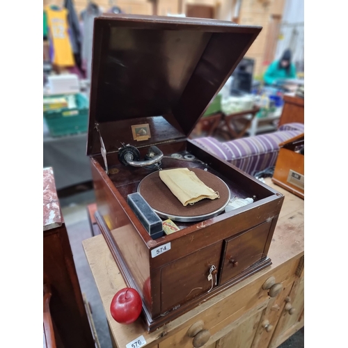 574 - Star lot : A fantastic His Master's Voice original gramophone in wooden case. Accompanied with addit... 