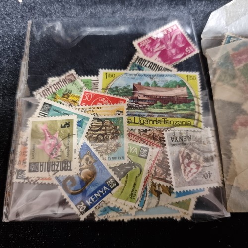 293 - A selection of 3 vintage collectable items, including Player's Cigarettes cards and various world st... 