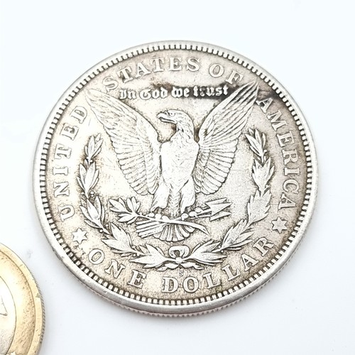 344 - A 1921  Morgan U.S. sterling silver dollar coin featuring lady Liberty and the American Eagle. 26.65... 