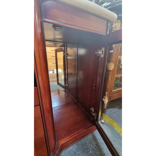 568 - Star lot : A stunning Italian sideboard with two glass fronted cupboards to side, two drawers below ... 