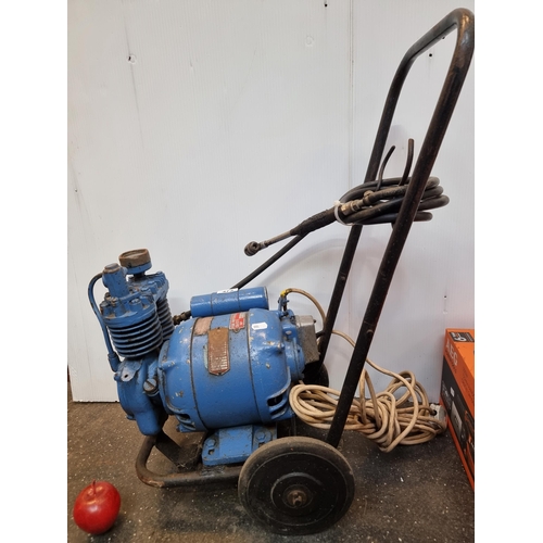 473 - A Bristol Pneumatic Tools Ltd. single phase compressor, set on a wheeled kickstand. Fully working ac... 