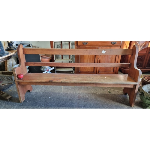 887 - Star lot : A good sized solid wood church pew. Ideal as a dining bench.