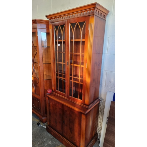 899 - Star lot : A fantastic display cabinet with  three shelves to top behind astro-glazed doors with lar... 