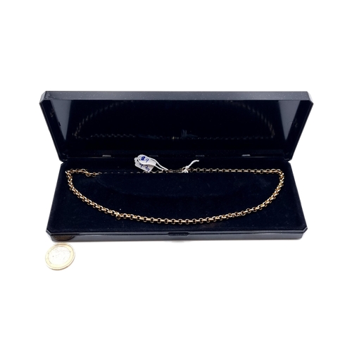 200 - Star lot: An elegant 9 carat gold link chain with lobster clasp. L45cm. In a nice presentation box. ... 