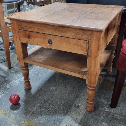 600 - A square form vintage side table, with single drawer and shelf to base. A nice rustic example. H58cm... 