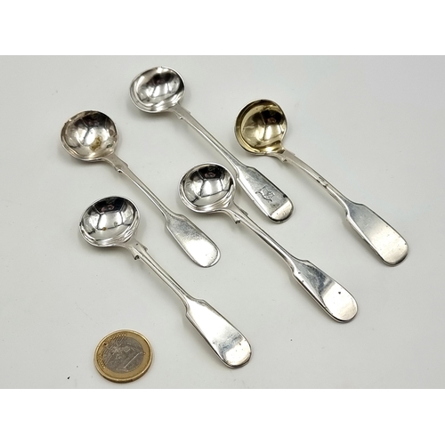 52 - A collection of five high quality silver (Inc one silver and 4 plated) condiment spoons. In excellen... 
