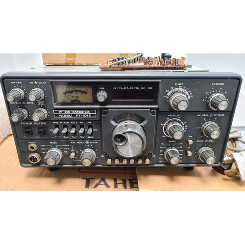 Transceiver Ft 101ZD SSB/CW/ AM 100 watt HF Transceiver. This is