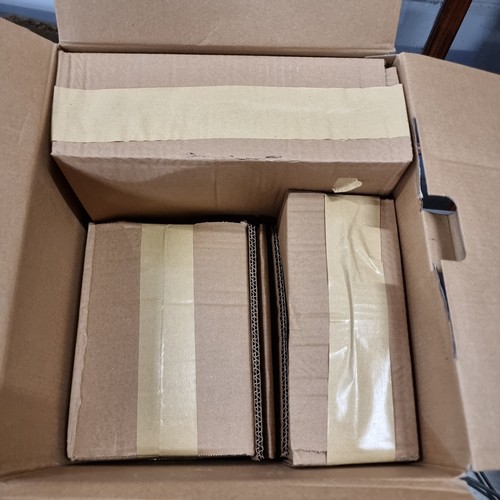 672 - A twelve-piece FOX IVY dinner set in the Bondi series. In original box. RRP €65 at Tesco.