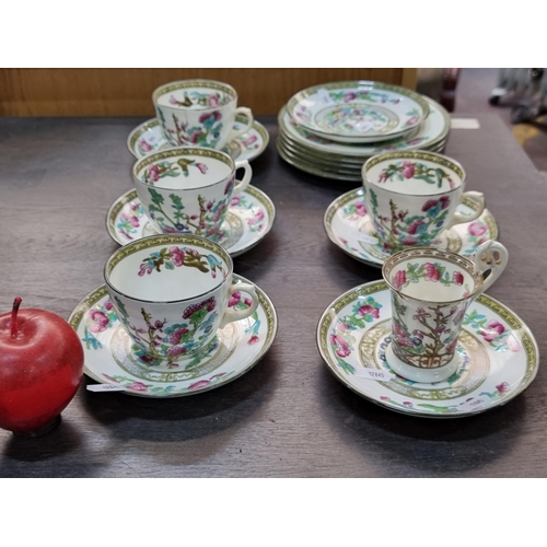 469 - A selection of sixteen pieces of Cauldon Fine China in the much celebrated India Tree pattern. Inclu... 