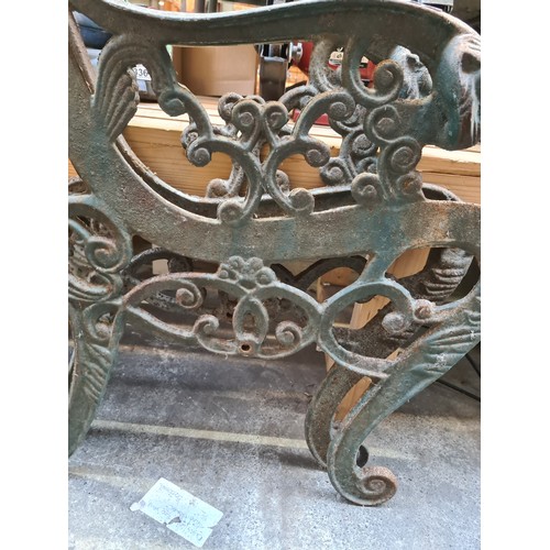 342 - A pair of fabulous Victorian very heavy, cast iron outdoor bench ends with beautiful scroll motif th... 