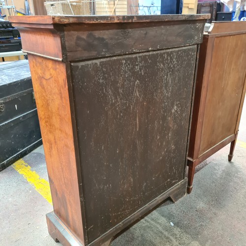 393 - Star lot : A very elegant Victorian display cabinet with ornate floral marquetry as well as brass ma... 